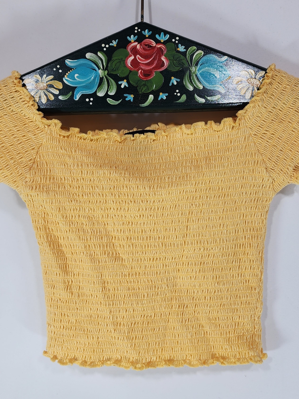 Wet Seal Yellow Smocked Crop Top | Size S/XS (Tag M)